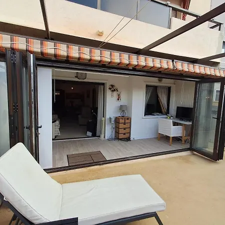 Apartment De Lujo Junto Al Mar